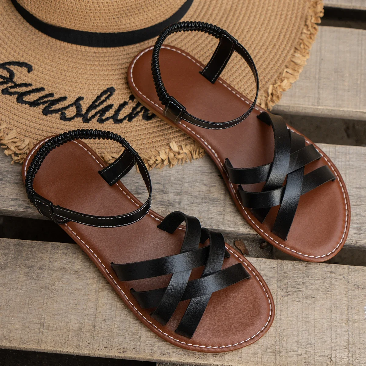 Laurel | Classic Cross Strap Sandal