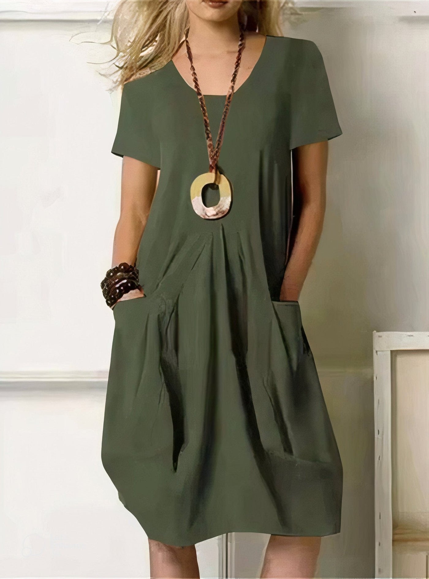 Charlotte | Classic Pocket Midi Dress