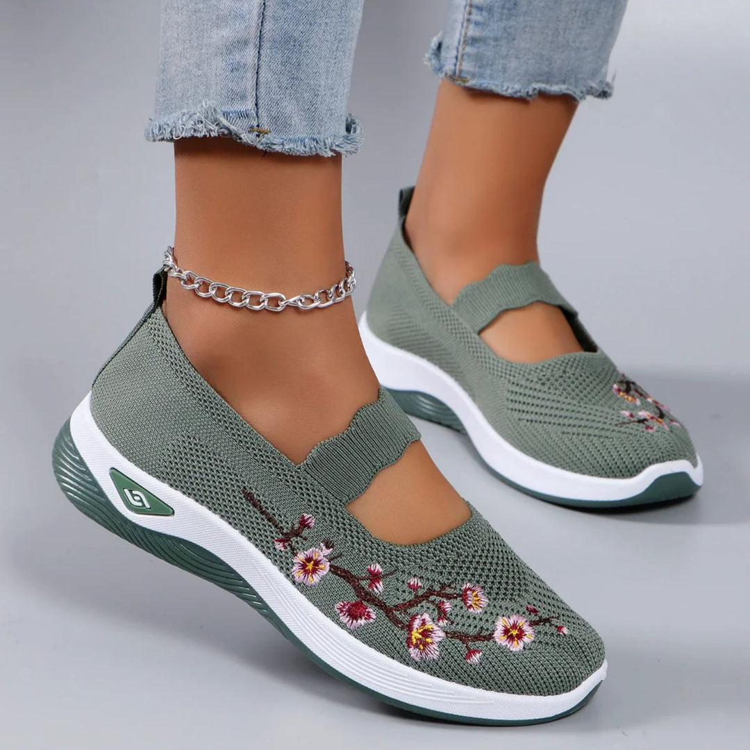 Paisley | Embroidered Comfort Sneaker