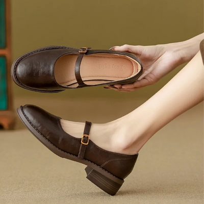 Erin | Classic Mary Jane Flats