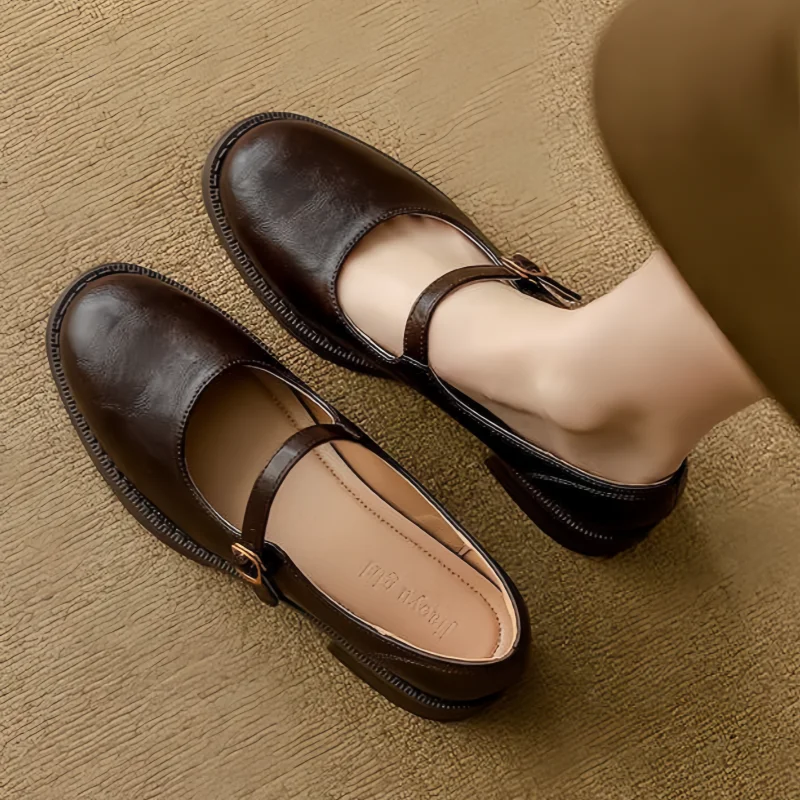 Erin | Classic Mary Jane Flats