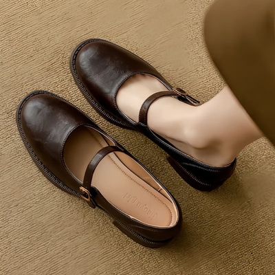 Erin | Classic Mary Jane Flats