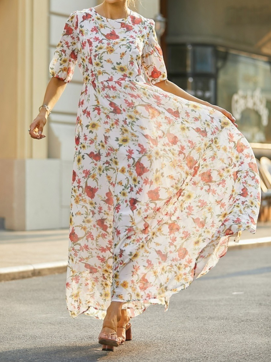 Isla | Flowing Floral Maxi Dress
